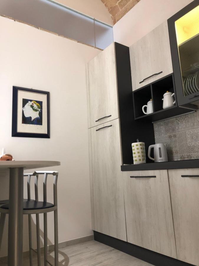 B & B Via Cavour 泰尔莫利 外观 照片